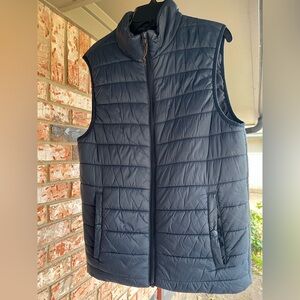 Goodfellow Insulated Vest Size Small